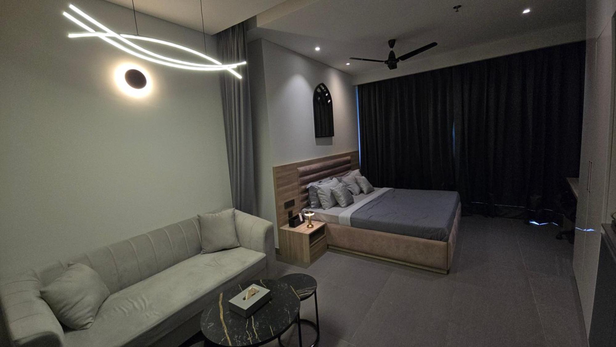 Hotel The Luxe Living Noida Zewnętrze zdjęcie
